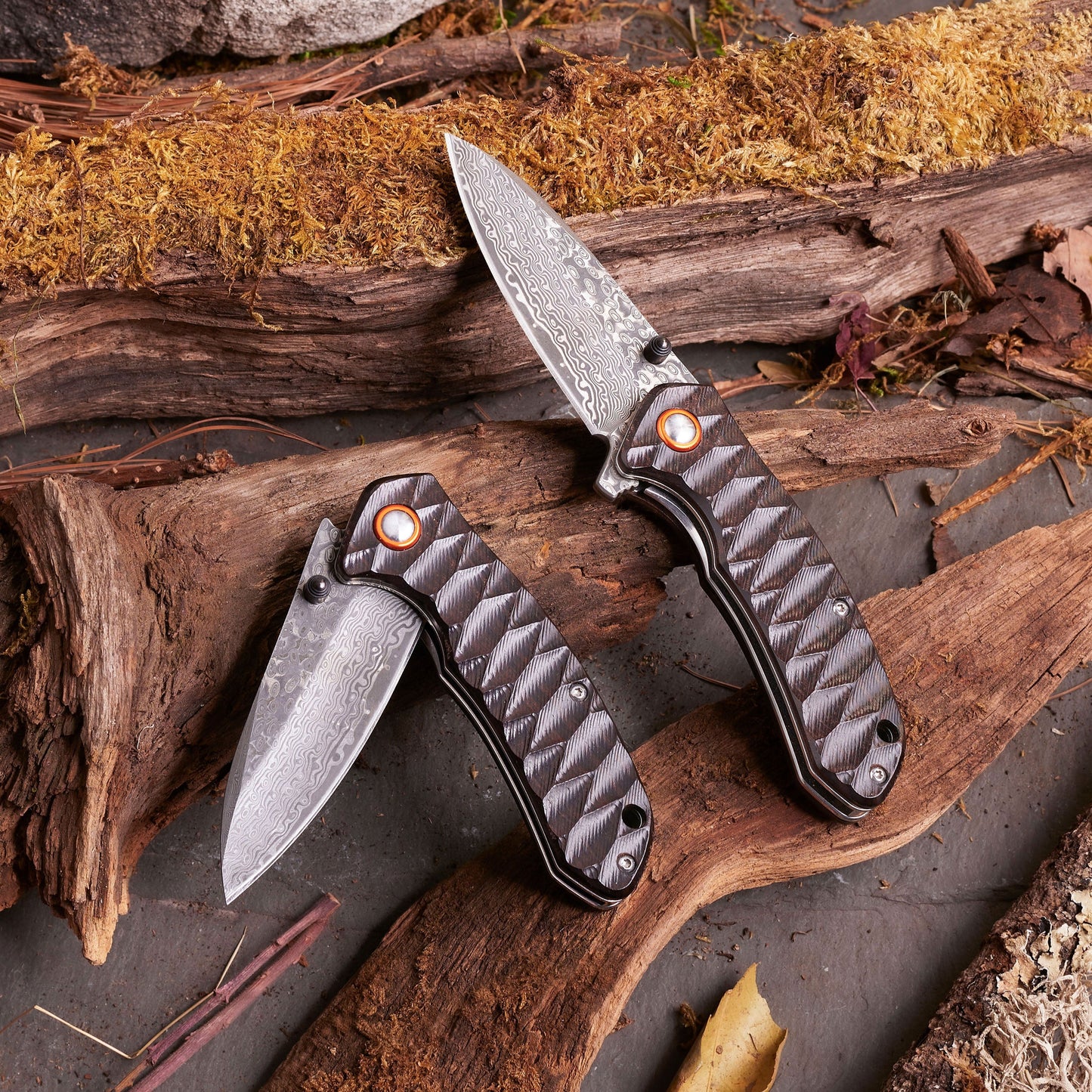 Fine Folding Damascus Steel Knife with Ebony Handle
