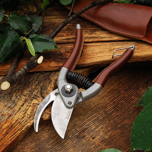 Leather Grip Bypass Pruner