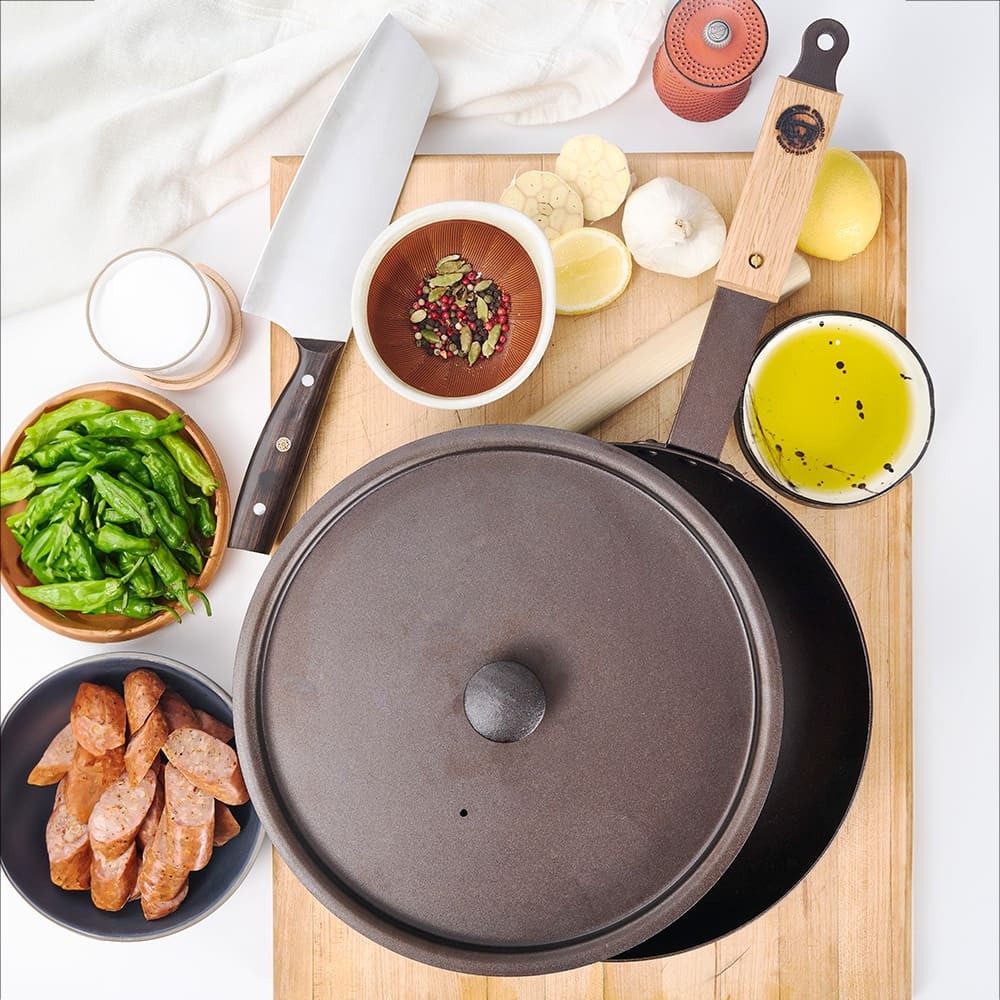 Netherton Spun Iron Chef's Pan with Lid