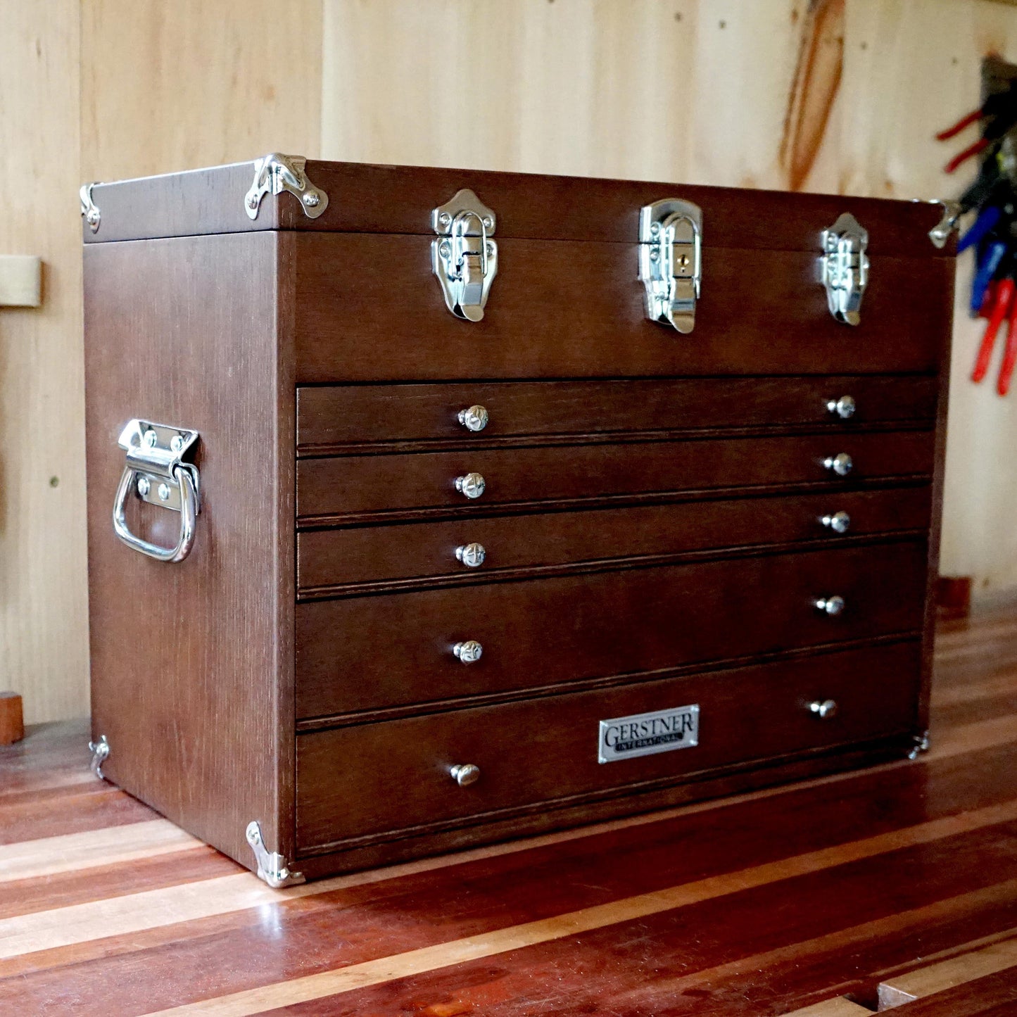 Gerstner International Dark Oak 5-Drawer Chest