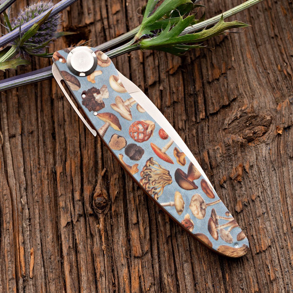 K2 Mushroom Design Folding Knife and Leather Pouch