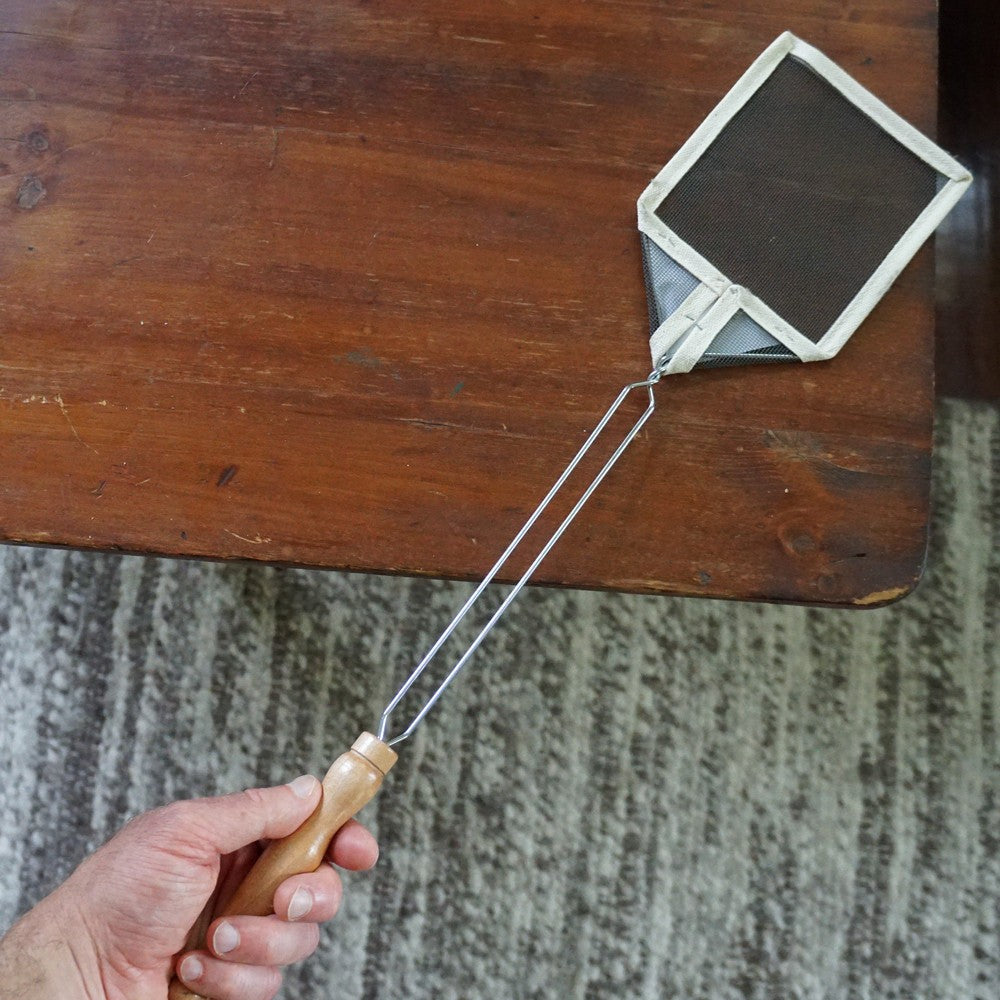 Really Old-Fashioned Fly Swatter -Single