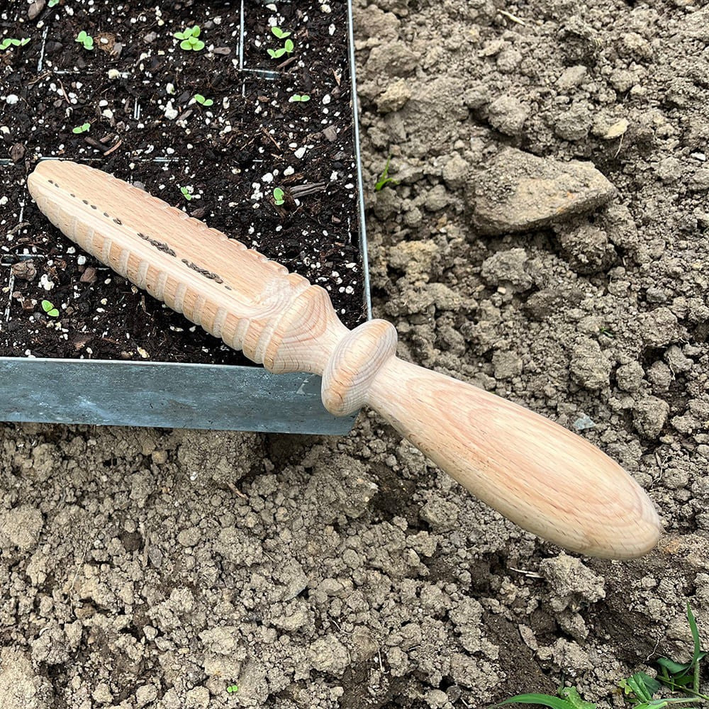 Traditional Seed Planting Set